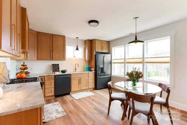 $599,000 | 58 Balm Grove Avenue, Asheville, NC 28806