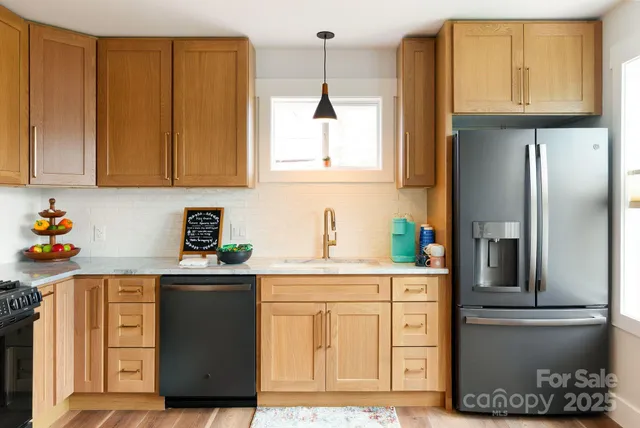 $599,000 | 58 Balm Grove Avenue, Asheville, NC 28806