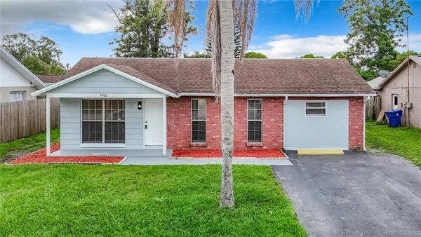 $1,800 | 7400 Mitchell Ranch Road, New Port Richey, FL 34655