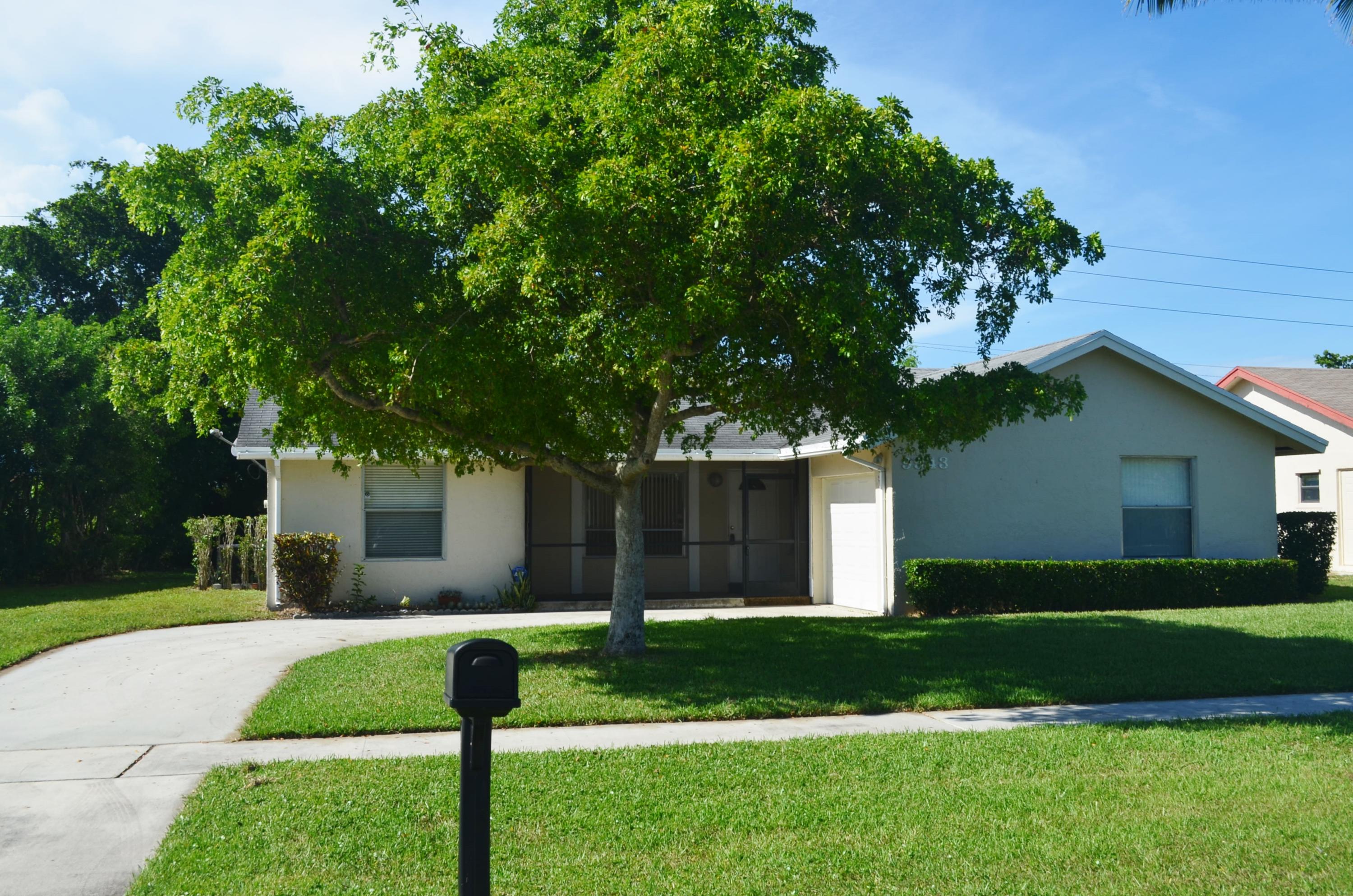 9543 Lancaster Place Boca Raton, FL 33434 - Photo 24 of 24 Exterior Front