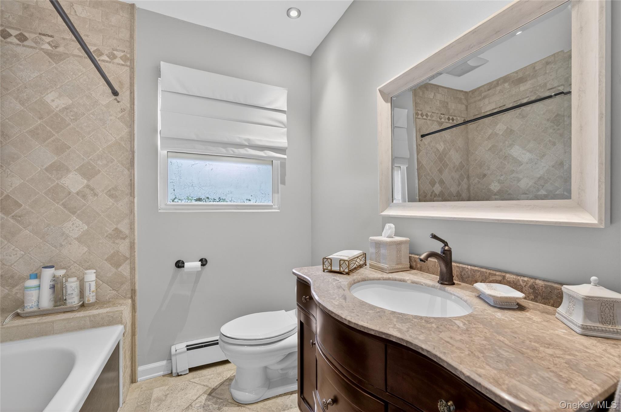 34 Bridge Road Manhasset, NY 11030 - Photo 21 of 31