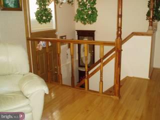 9334 Neil Road, Unit B Philadelphia, PA 19115 - Photo 2 of 6 Gallery Image 2