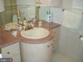 9334 Neil Road, Unit B Philadelphia, PA 19115 - Photo 5 of 6 Gallery Image 5