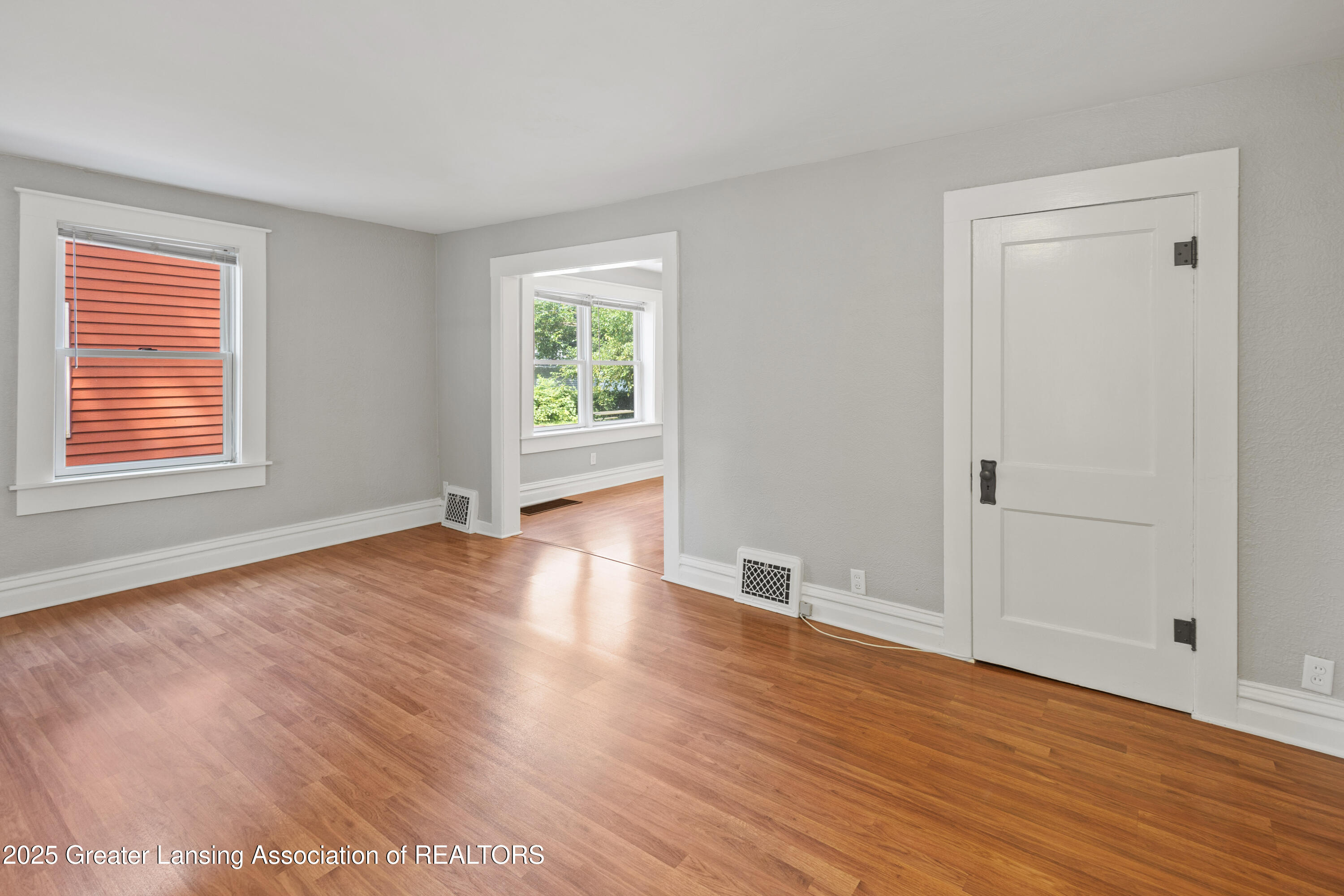 1808 Drexel Road Lansing, MI 48915 - Photo 9 of 53 DREXEL-4