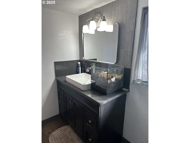 $249,900 | 136010 Hwy 97 Crescent, Crescent, OR 97733