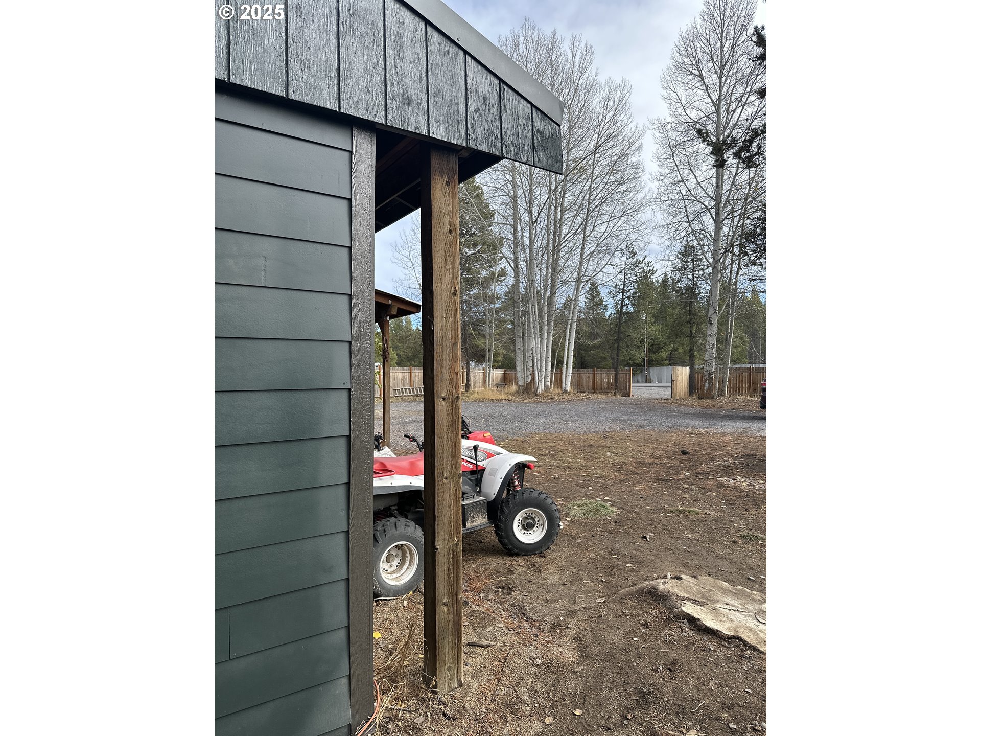 136010 Hwy 97 Crescent Crescent, OR 97733 - Photo 34 of 43 a view of yard
