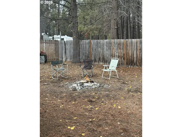 $249,900 | 136010 Hwy 97 Crescent, Crescent, OR 97733