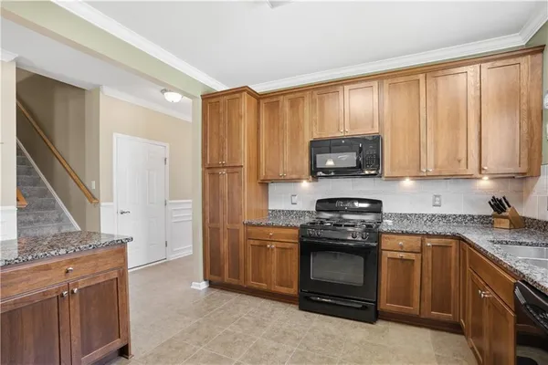 $439,900 | 508 Pioneer Lane, Freedom, PA 15042