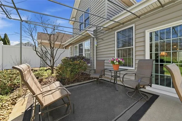 $439,900 | 508 Pioneer Lane, Freedom, PA 15042