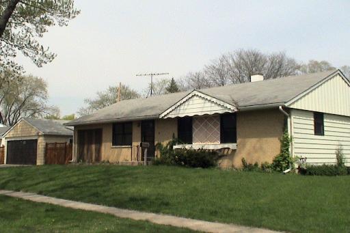 171 Cherrywood Road Buffalo Grove, IL 60089 - Photo 1 of 1