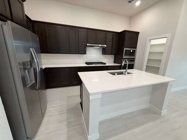 $2,900 | 11239 Peacock Flower Street, Cypress, TX 77433