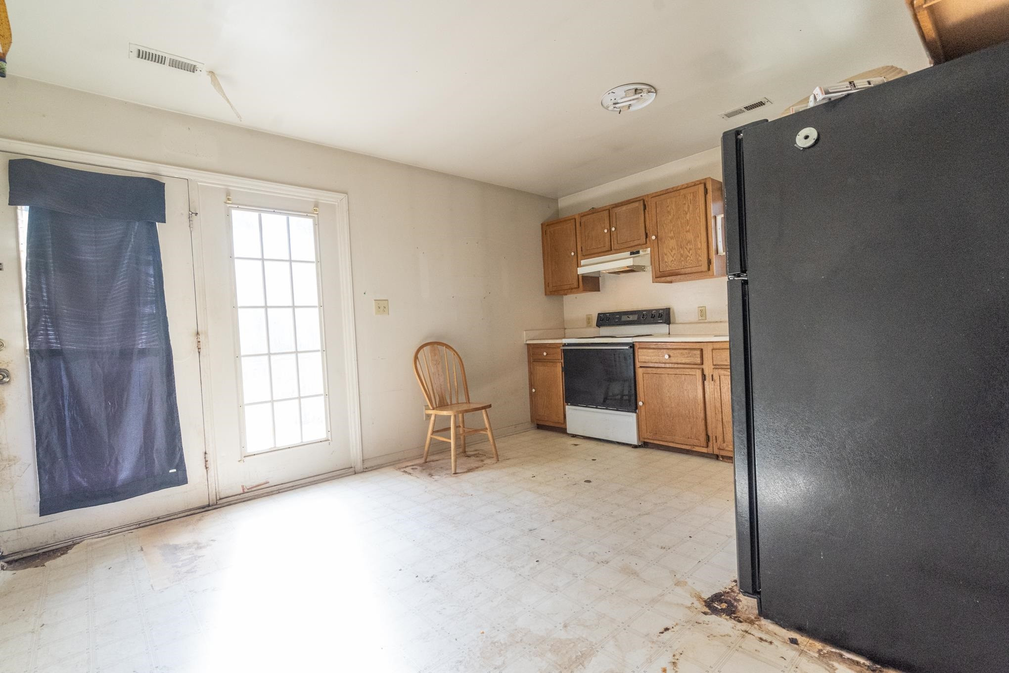 420 Tippett Road Zebulon, NC 27597 - Photo 7 of 12 Photo 7