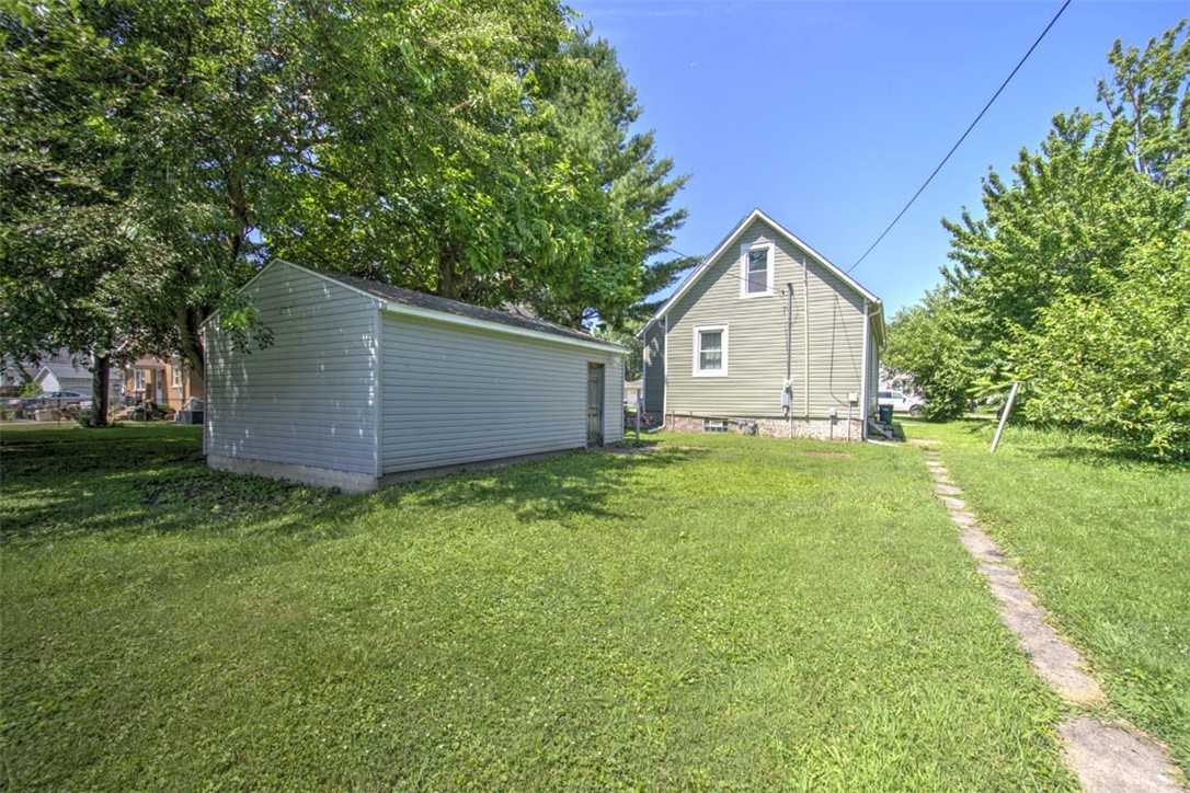 110 North Poplar Street Assumption, IL 62510 - Photo 24 of 27