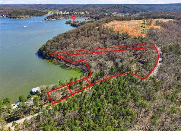 $950,000 | 8-9 10 Starling Spring Road, Roach, MO 65787