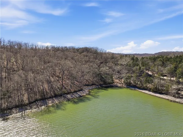 $950,000 | 8-9 10 Starling Spring Road, Roach, MO 65787