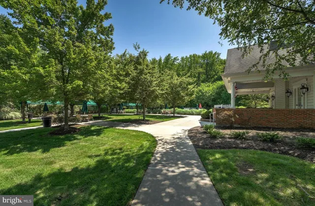 $645,000 | 14 Hardwick Drive, Kendall Park, NJ 08824