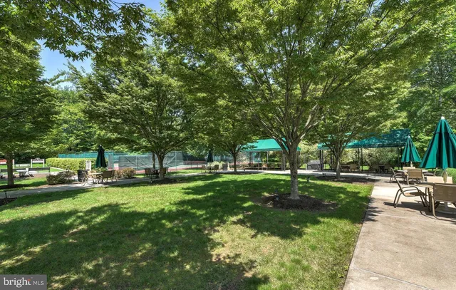 $645,000 | 14 Hardwick Drive, Kendall Park, NJ 08824