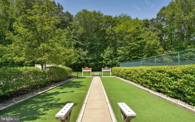 $645,000 | 14 Hardwick Drive, Kendall Park, NJ 08824