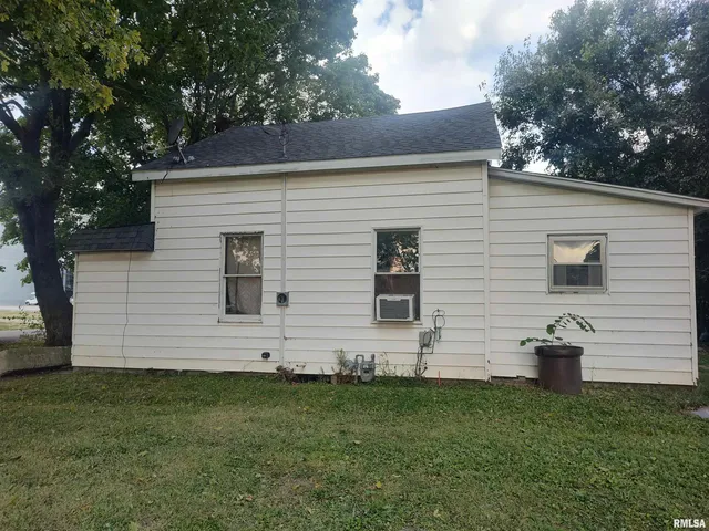 $14,500 | 403 State Street, New Windsor, IL 61465
