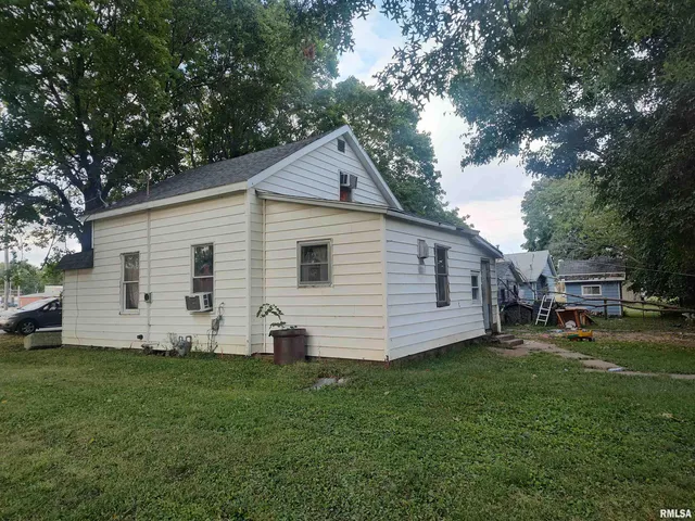 $14,500 | 403 State Street, New Windsor, IL 61465