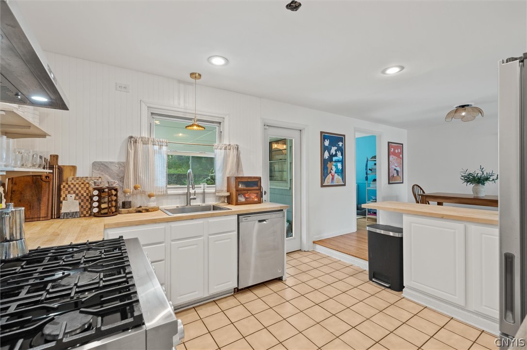 141 Edgehill Road Syracuse, NY 13224 - Photo 19 of 50