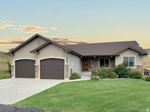 $799,900 | 5752 East Old Oregon Trail Road, McCammon, ID 83250