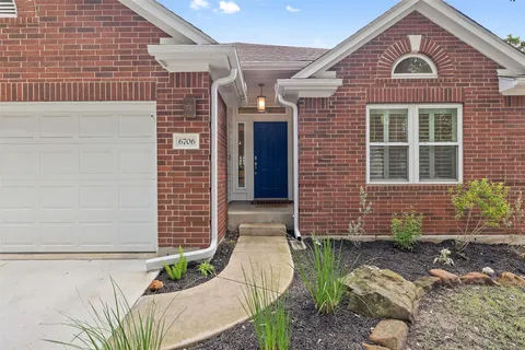 $600,000 | 6706 Debcoe Drive, Austin, TX 78749