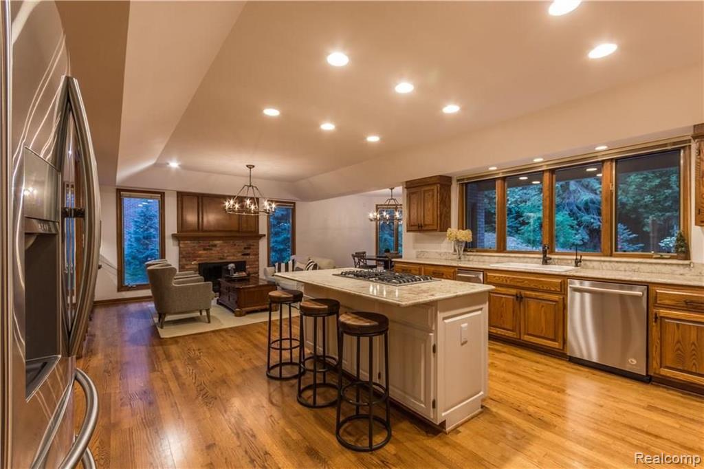 2849 Eagle Drive Rochester Hills, MI 48309 - Photo 7 of 50
