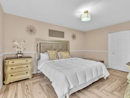$533,000 | 20331 Northeast 10th Court, Miami, FL 33179