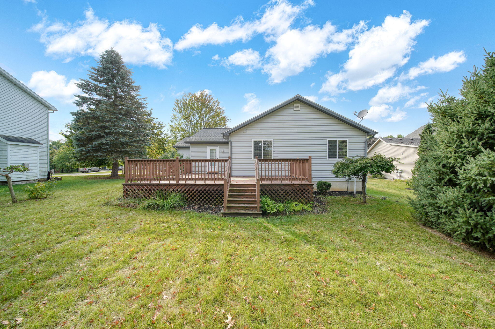 115 Ridgeview Court Grass Lake, MI 49240 - Photo 36 of 42 41-web-or-mls-DSC02902_HDR