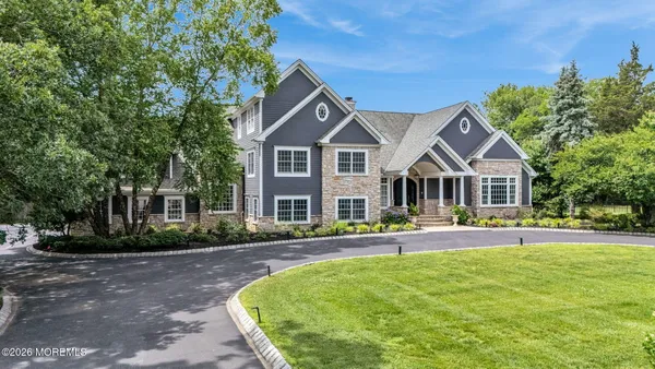 $5,395,000 | 8 Black Point Horseshoe Street, Rumson, NJ 07760