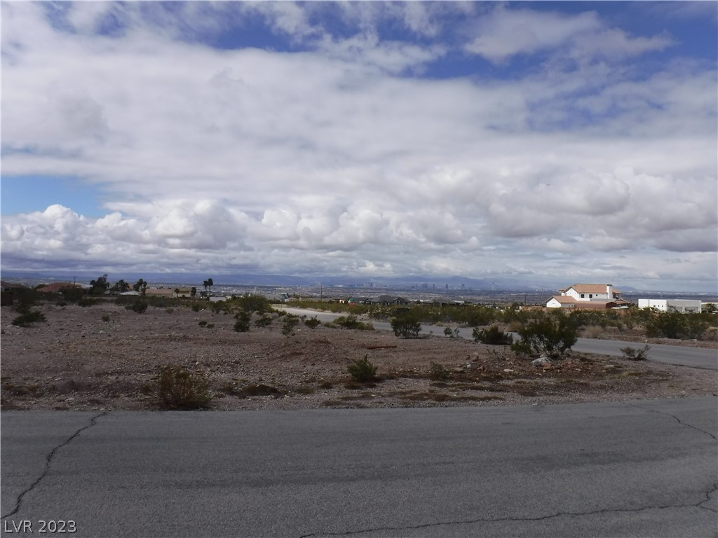 Milan Henderson, NV 89015 - Photo 6 of 7