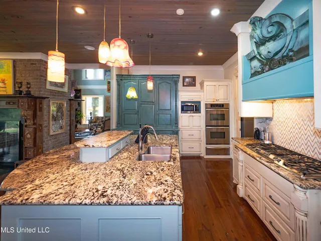 $1,790,000 | 1511 South S Highway, Florence, MS 39073