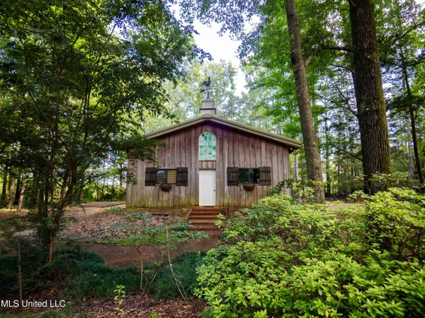 $1,590,000 | 1511 South S Highway, Florence, MS 39073
