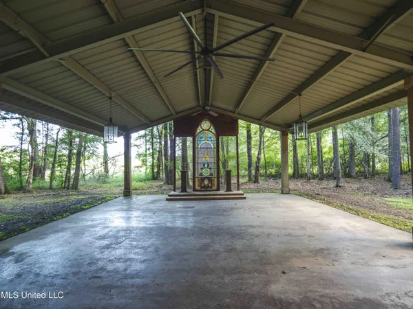 $1,590,000 | 1511 South S Highway, Florence, MS 39073