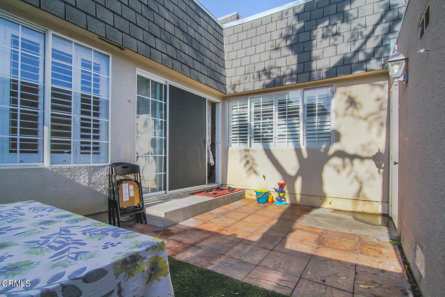 19230 Hamlin Street, Unit 1 Reseda, CA 91335 - Photo 15 of 17