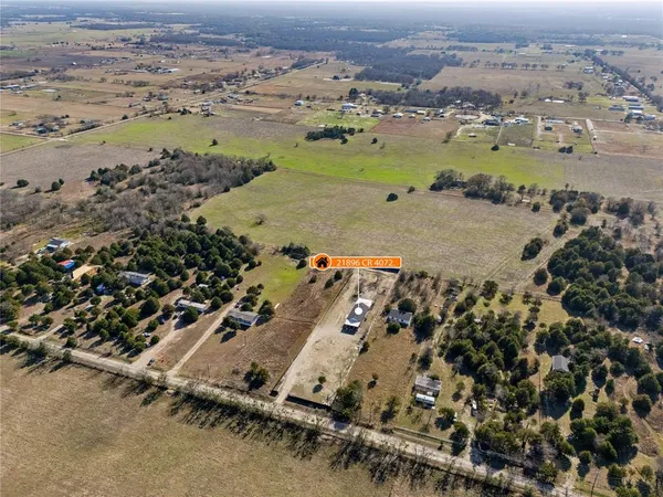 $285,000 | 21896 County Road 4072, Kemp, TX 75143