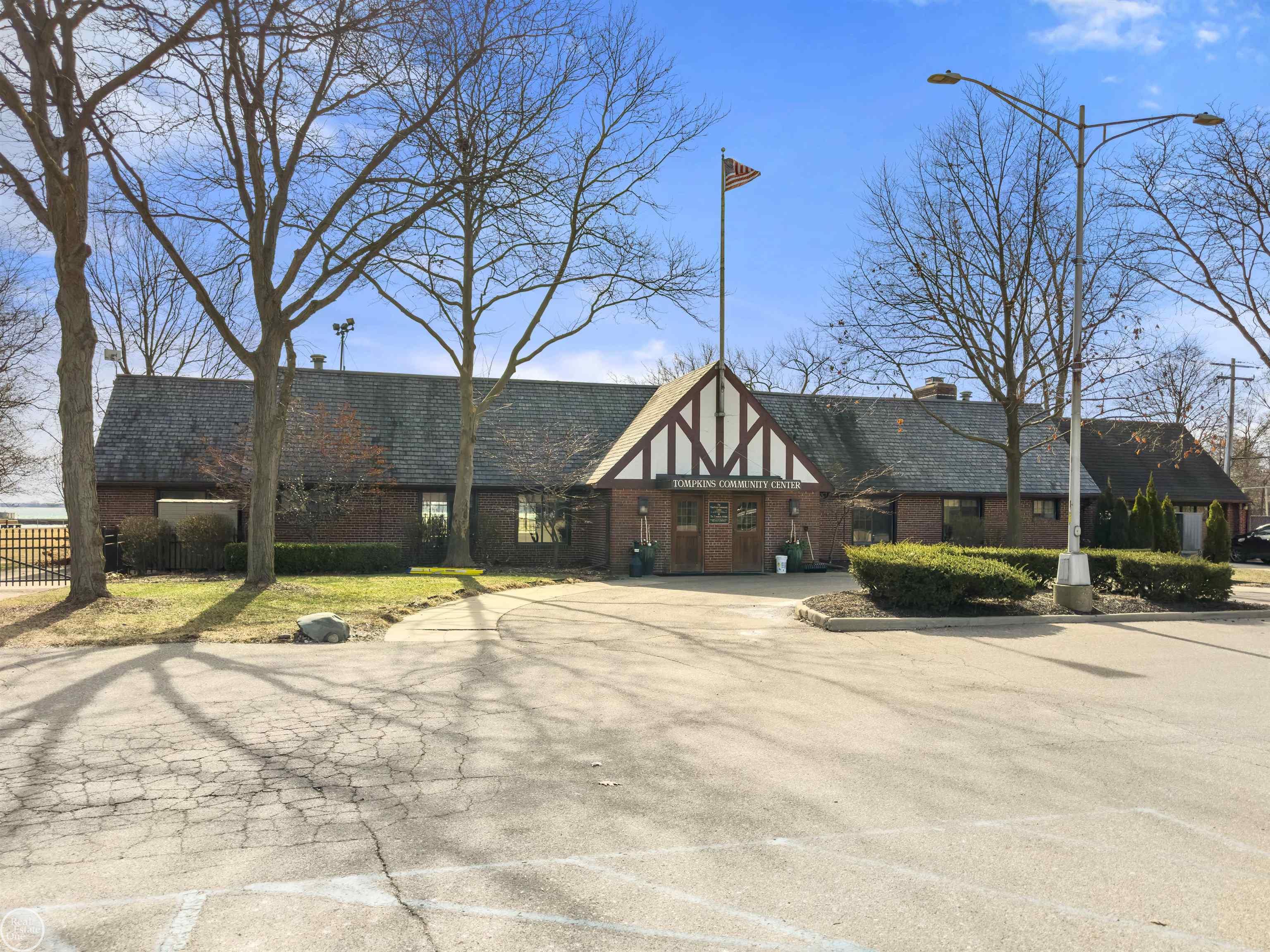 704 Pemberton Road Grosse Pointe Park, MI 48230 - Photo 64 of 75