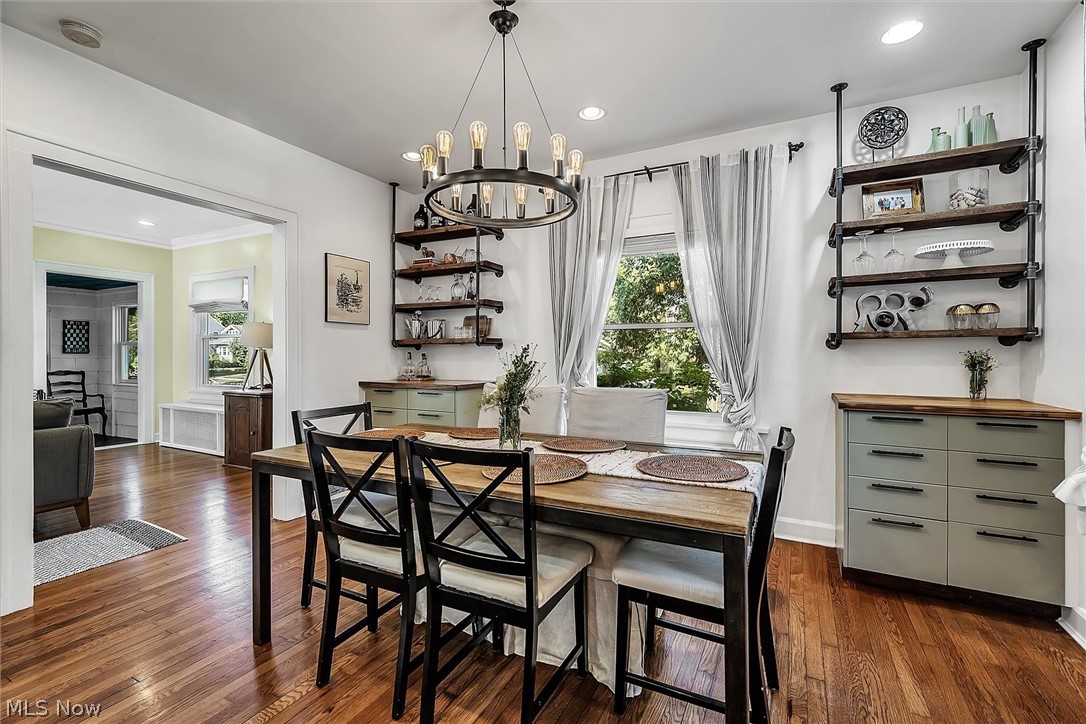 2563 Canterbury Road Cleveland, OH 44118 - Photo 8 of 35 Dining