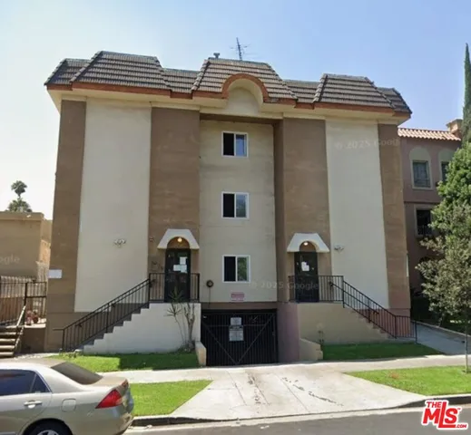 $2,800 | 545 South Manhattan Place, Unit 9, Los Angeles, CA 90020