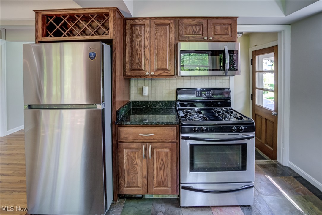113 Laurel Road Chagrin Falls, OH 44022 - Photo 15 of 44 Gallery Image 15