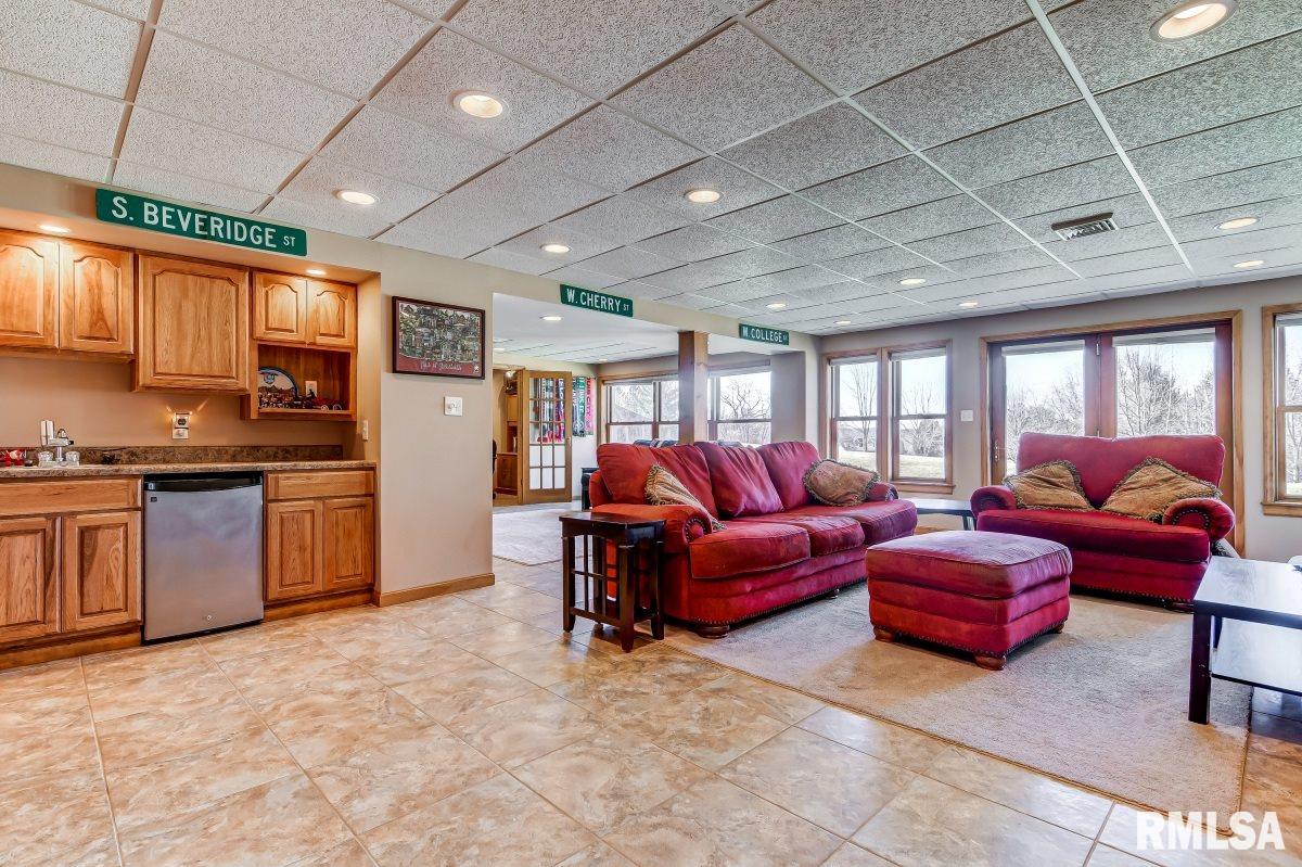 6469 Country Green Rochester, IL 62563 - Photo 29 of 50