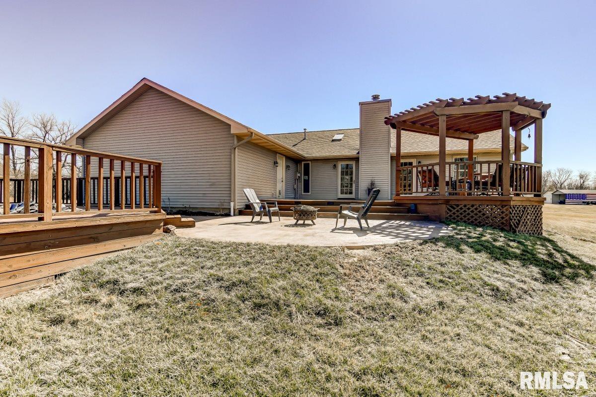 6469 Country Green Rochester, IL 62563 - Photo 48 of 50