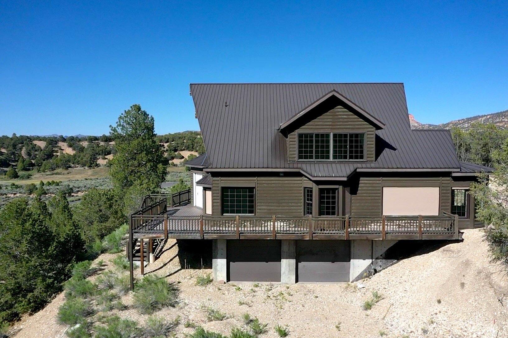 985 North Russel Road Hatch, UT 84735 - Photo 2 of 42 2 screen_e181e5e223d5013c_1779924783515.