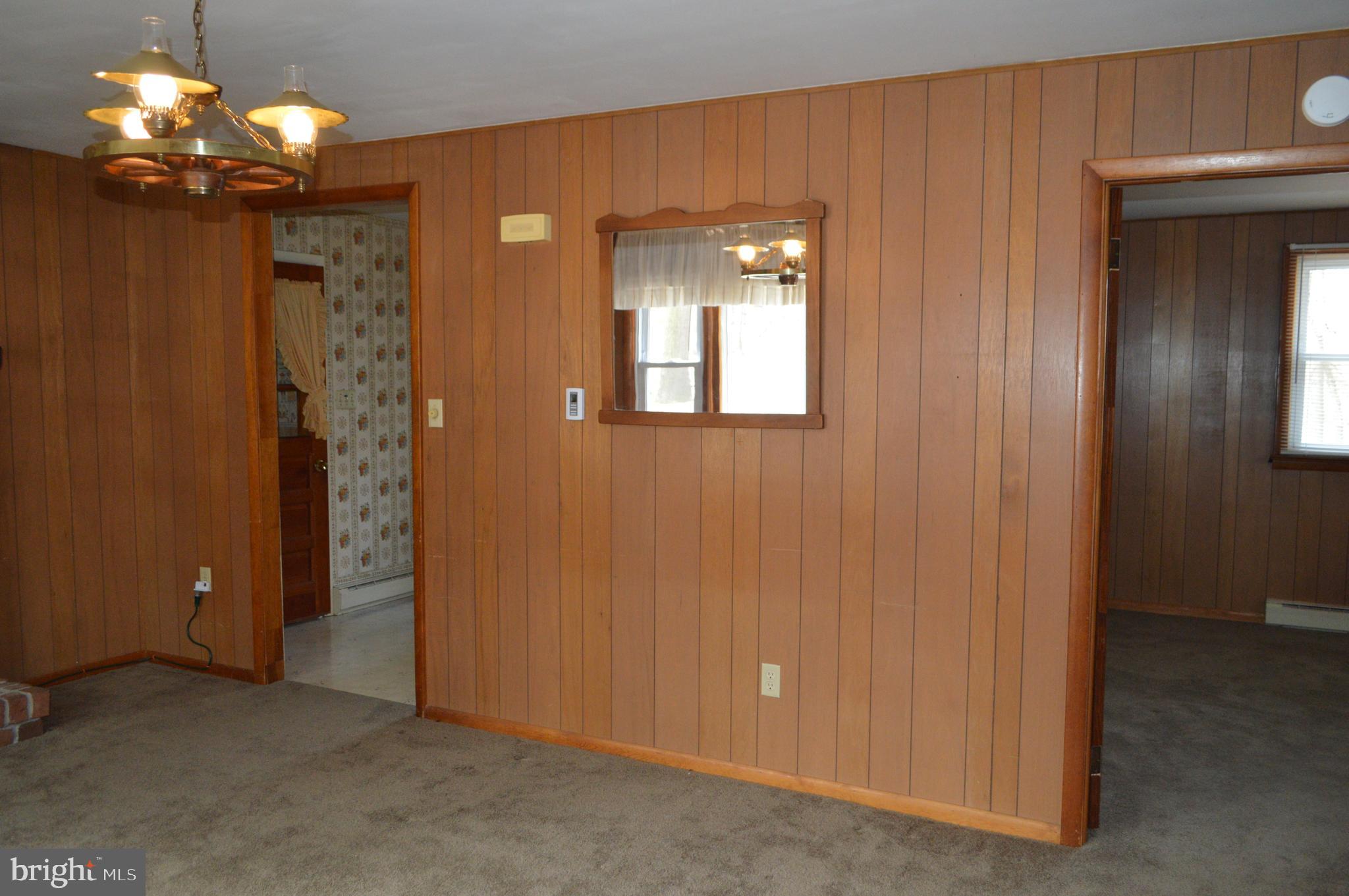 1334 Pine Road Carlisle, PA 17015 - Photo 8 of 42 Living Room