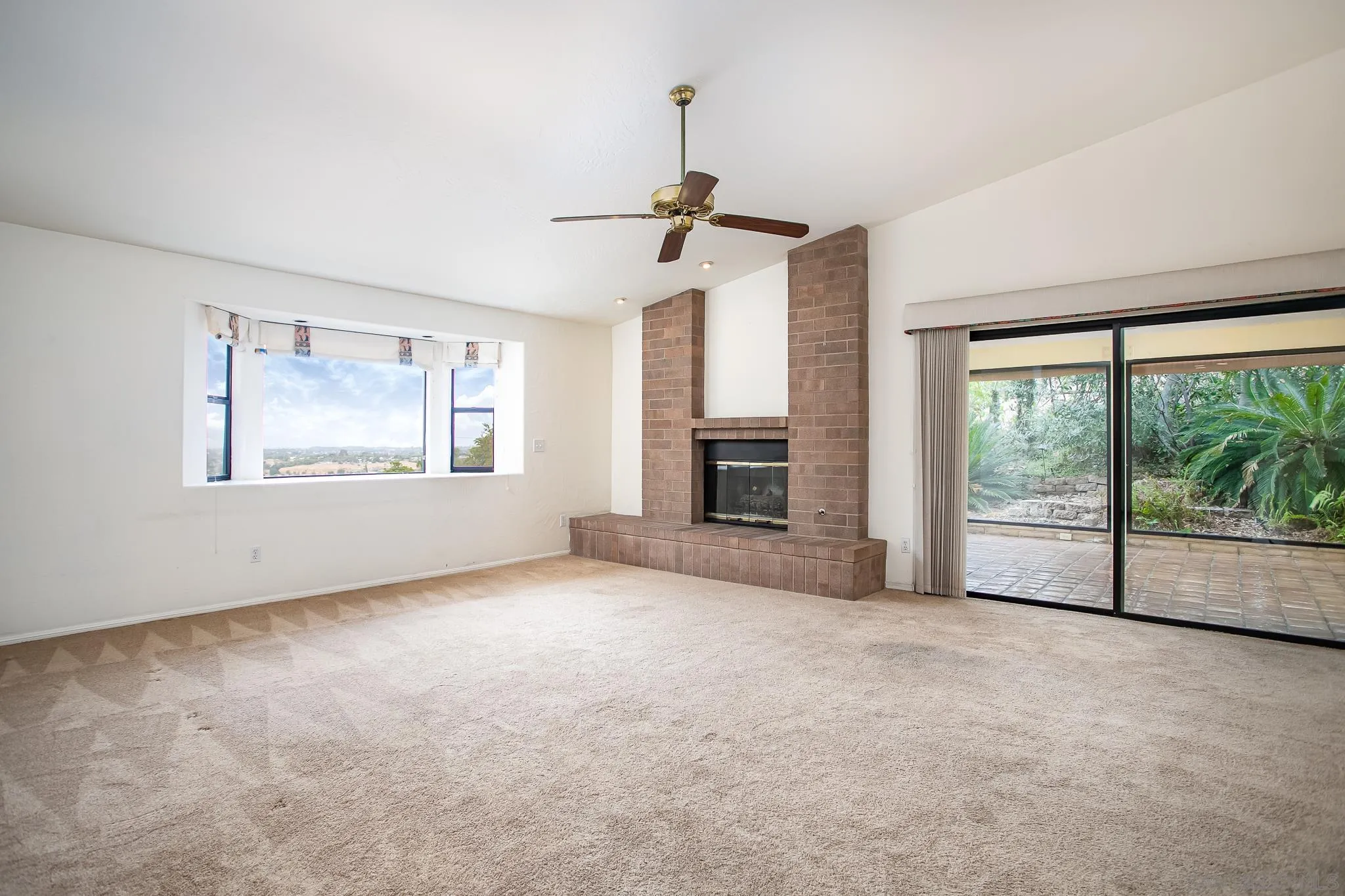 2342 Helix Street Spring Valley, CA 91977 - Photo 14 of 43 Gallery Image 14