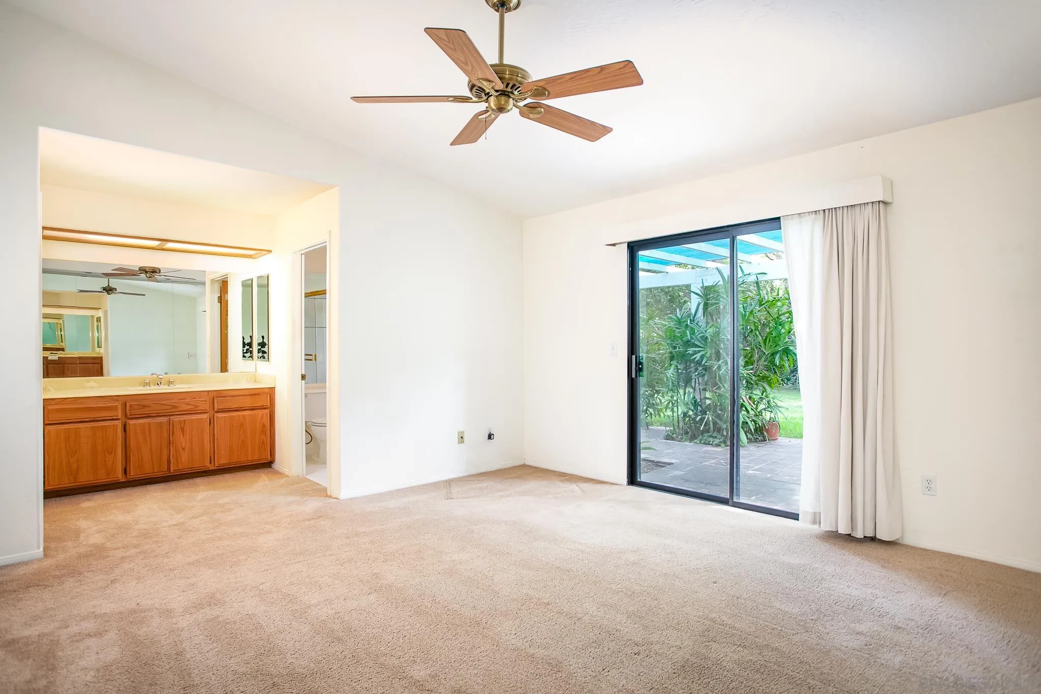 2342 Helix Street Spring Valley, CA 91977 - Photo 25 of 43 Gallery Image 25