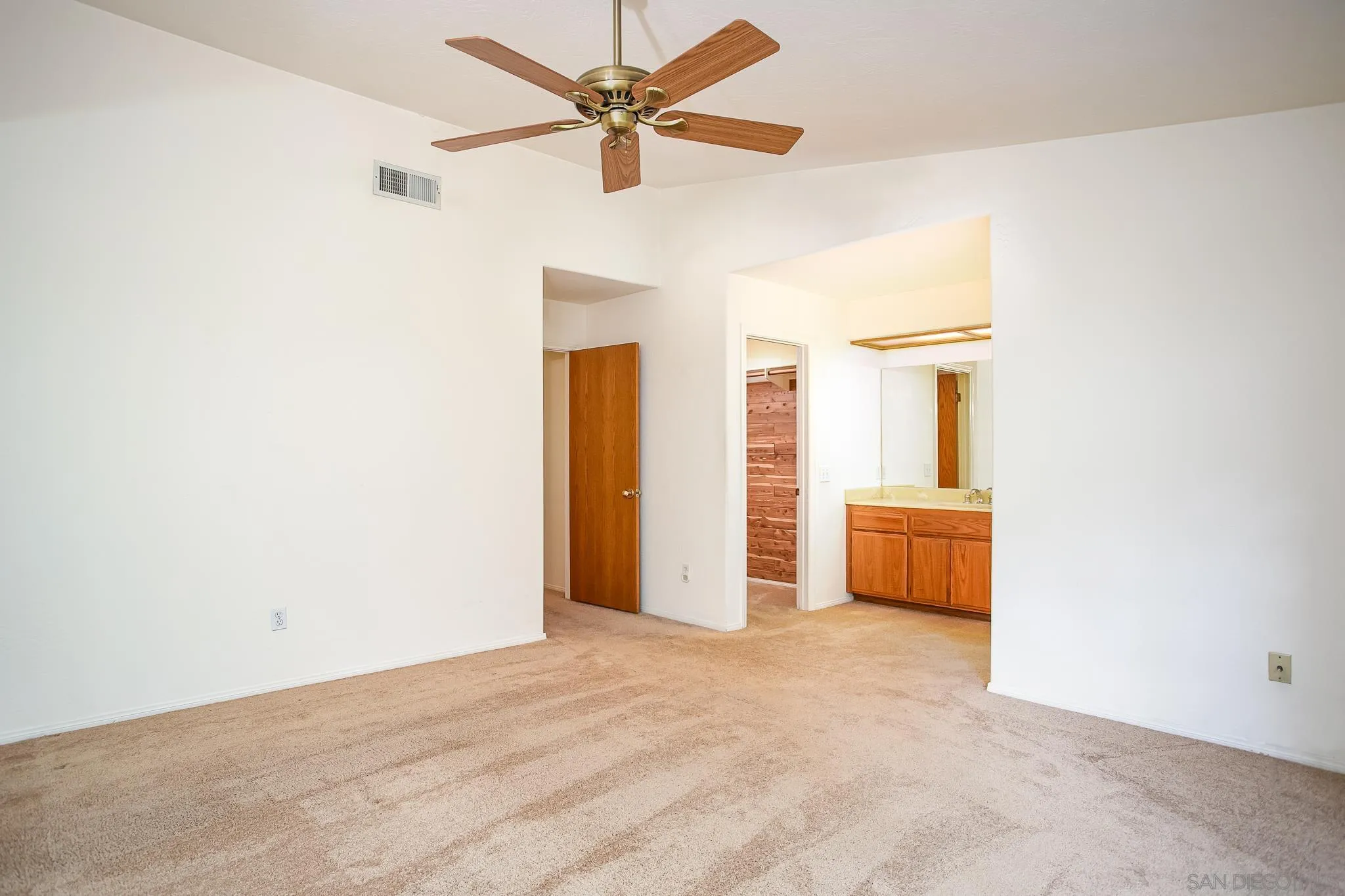 2342 Helix Street Spring Valley, CA 91977 - Photo 26 of 43 Gallery Image 26