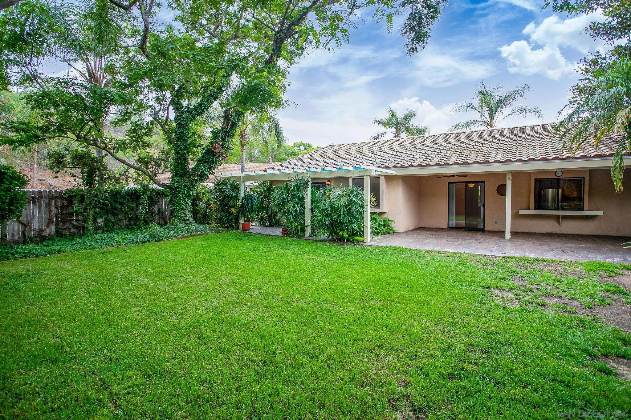 2342 Helix Street Spring Valley, CA 91977 - Photo 34 of 43 Gallery Image 34