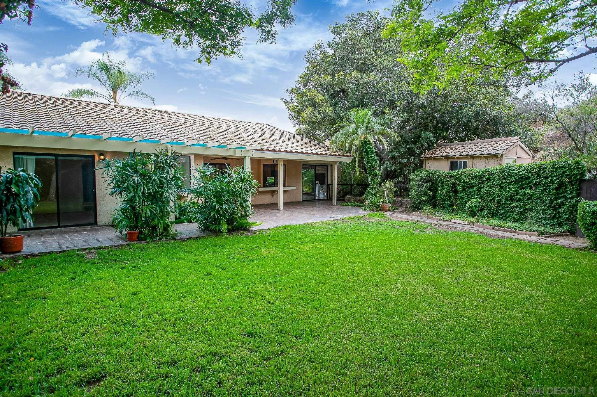 2342 Helix Street Spring Valley, CA 91977 - Photo 35 of 43 Gallery Image 35